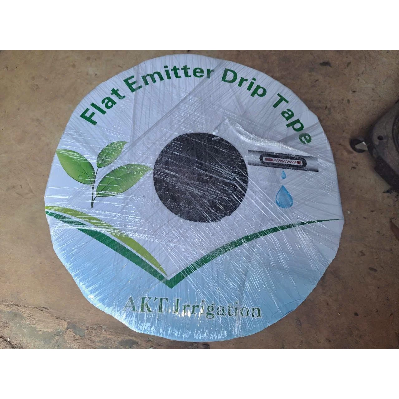 Ống nhỏ giọt công nghệ Israe phi16, dày 0.15mm, khoảng cách 20cm,lưu lượng 2l/h L/H, 1000m/cuôn.